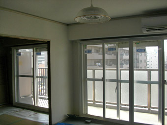 樹脂サッシと真空ガラス施工写真