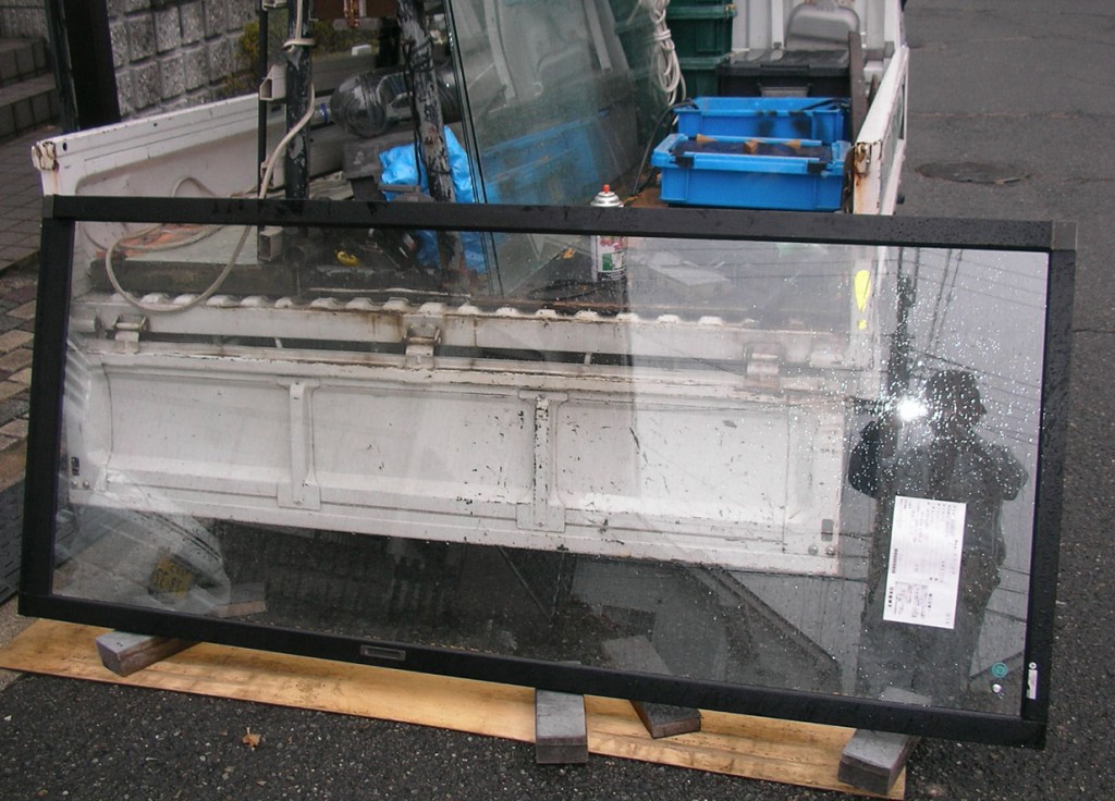 スペーシア施工中、時雨に襲われる